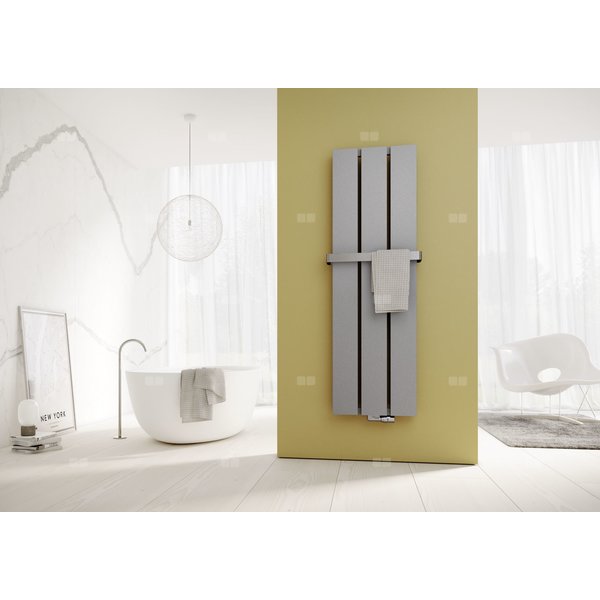 Grzejnik dekoracyjny Kermi®Beams® 1600x320x100, 1127W pod. 99, RAL 9005 SFE