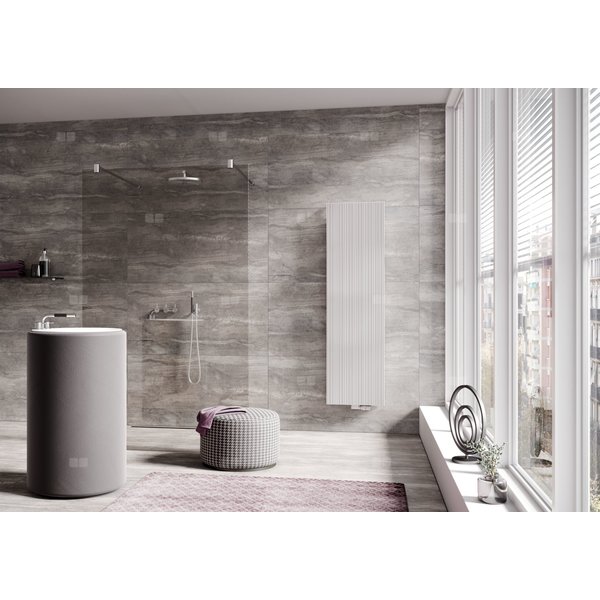 Grzejnik dekoracyjny Kermi®Bryce® V100 1800x450x103, moc 1644W podłącz. 99, RAL 9005 SFE